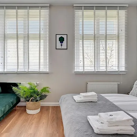 Capri - Cozy & Comfortable Near By Lion Apartamento Sopot